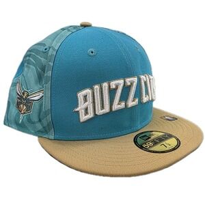 New Era Charlotte Hornets 59Fifty‎ Fitted "Buzz City" Gradient Spellout Logo Hat